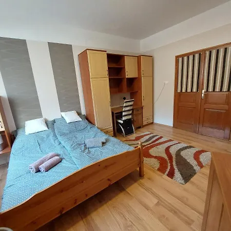 Családbarát Vendéglak Szegedi Magánszálláshely 9 Fő Részére, Nagycsaládok és Baráti Társaságok Részére Szeged